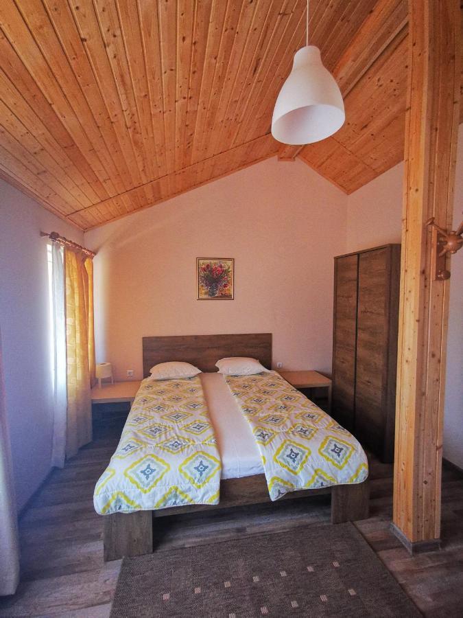 Guest House Ezerets Экстерьер фото