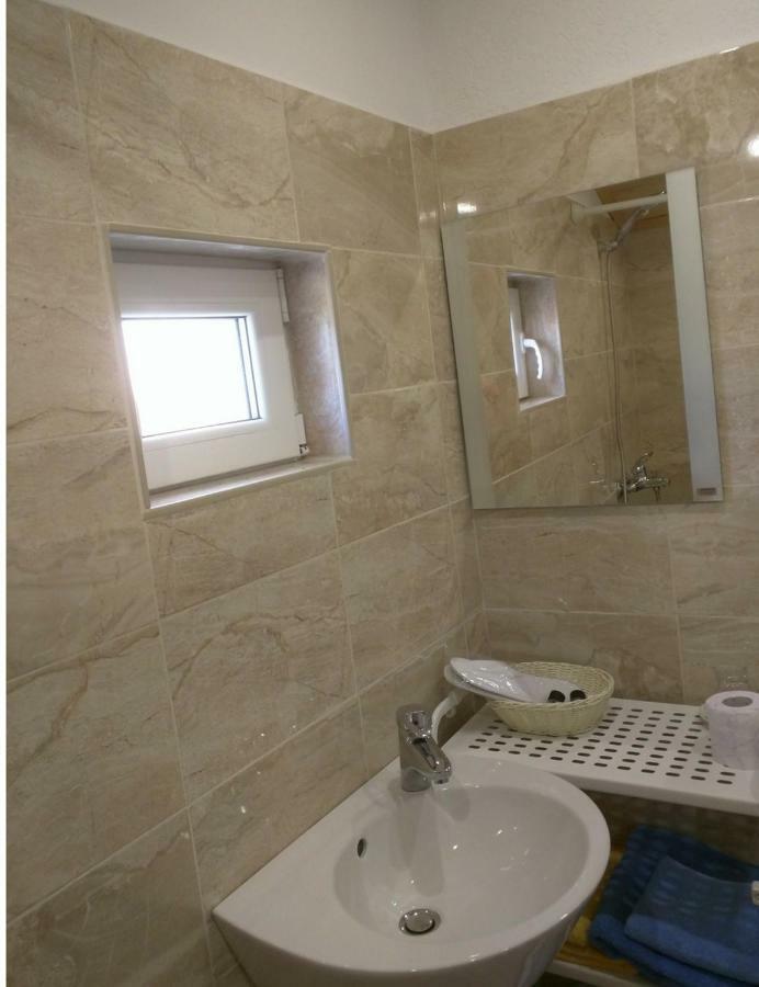 Guest House Ezerets Экстерьер фото